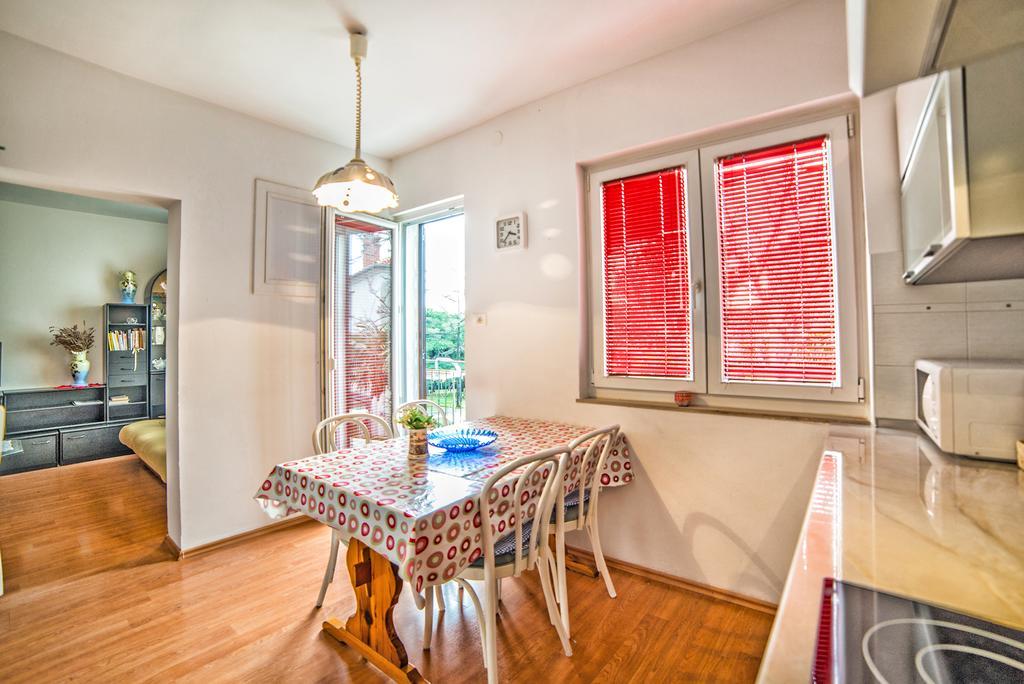 Apartment Iva Rovinj Exterior photo